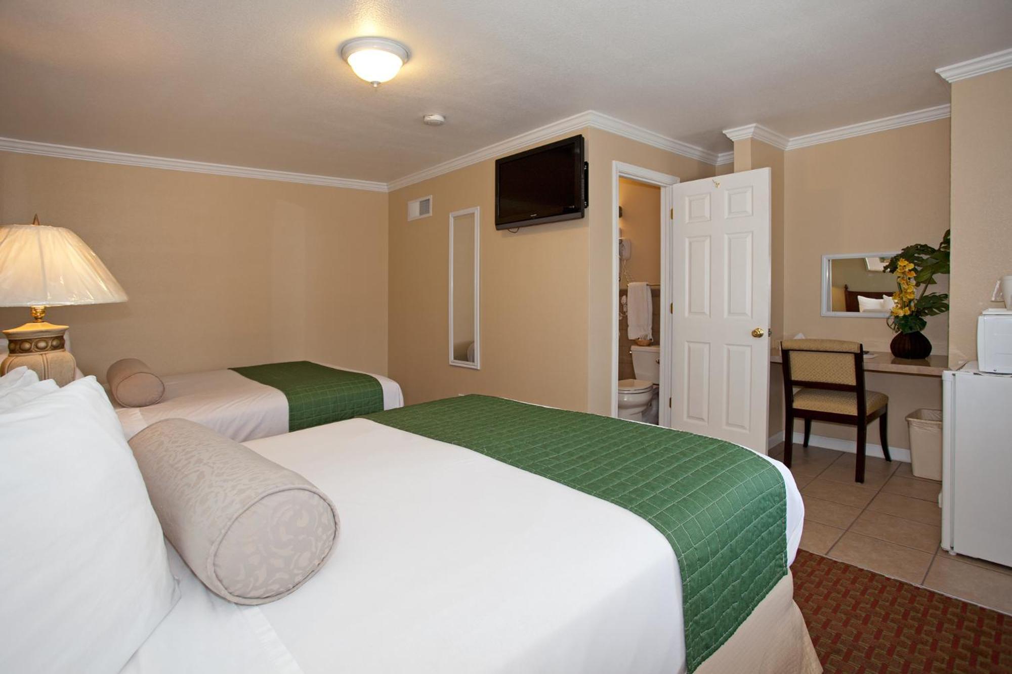 Traveler'S Inn Williams, Ca Modern Renovated Hotel Εξωτερικό φωτογραφία