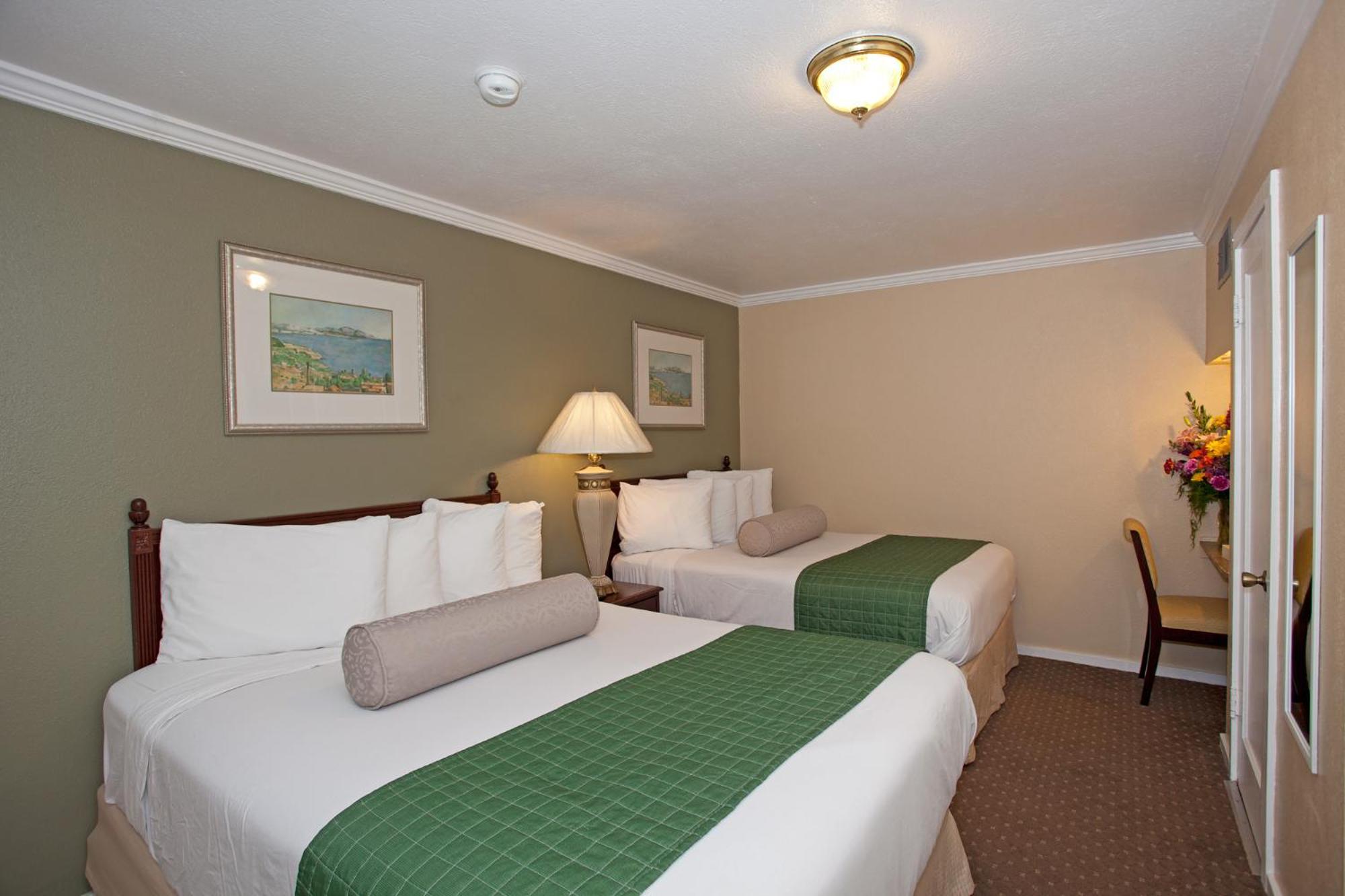 Traveler'S Inn Williams, Ca Modern Renovated Hotel Δωμάτιο φωτογραφία