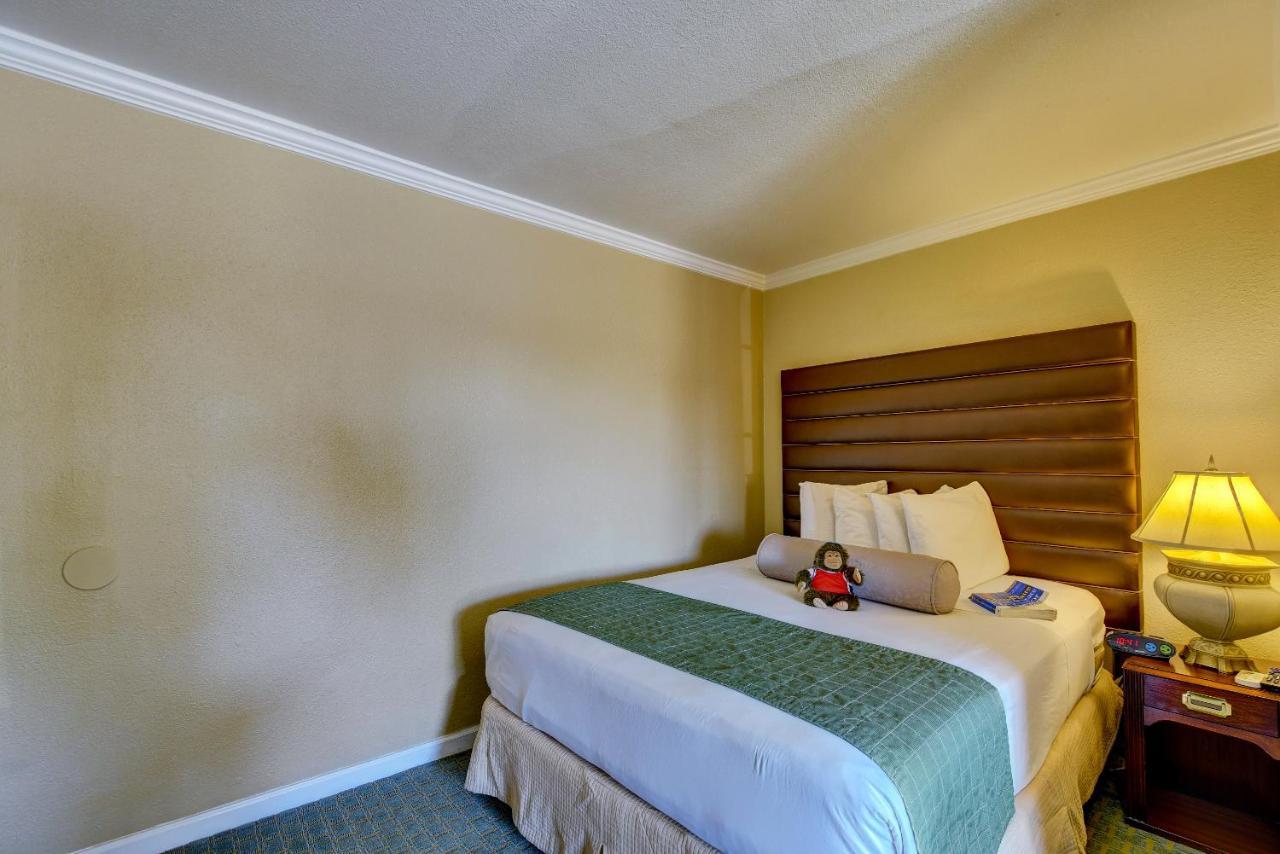 Traveler'S Inn Williams, Ca Modern Renovated Hotel Εξωτερικό φωτογραφία